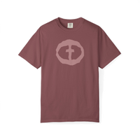 Front view of the brick Women's Heavyweight Front Graphic Tee.